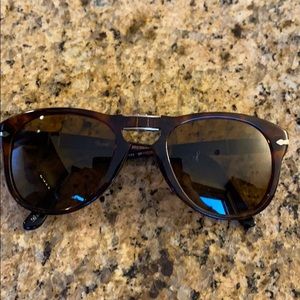 Men’s Foldable Persol Glasses